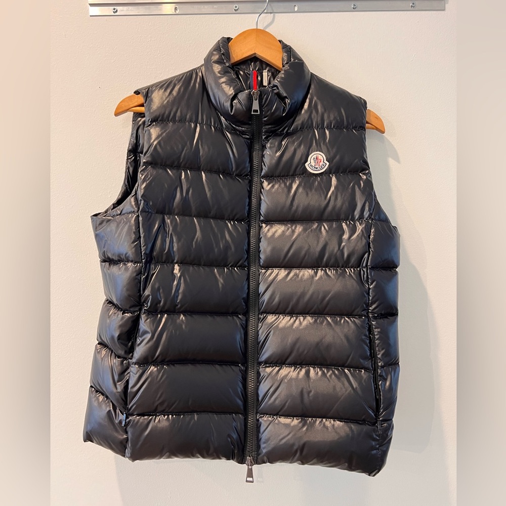Moncler Ghany Shiny Quilted Puffer Vest